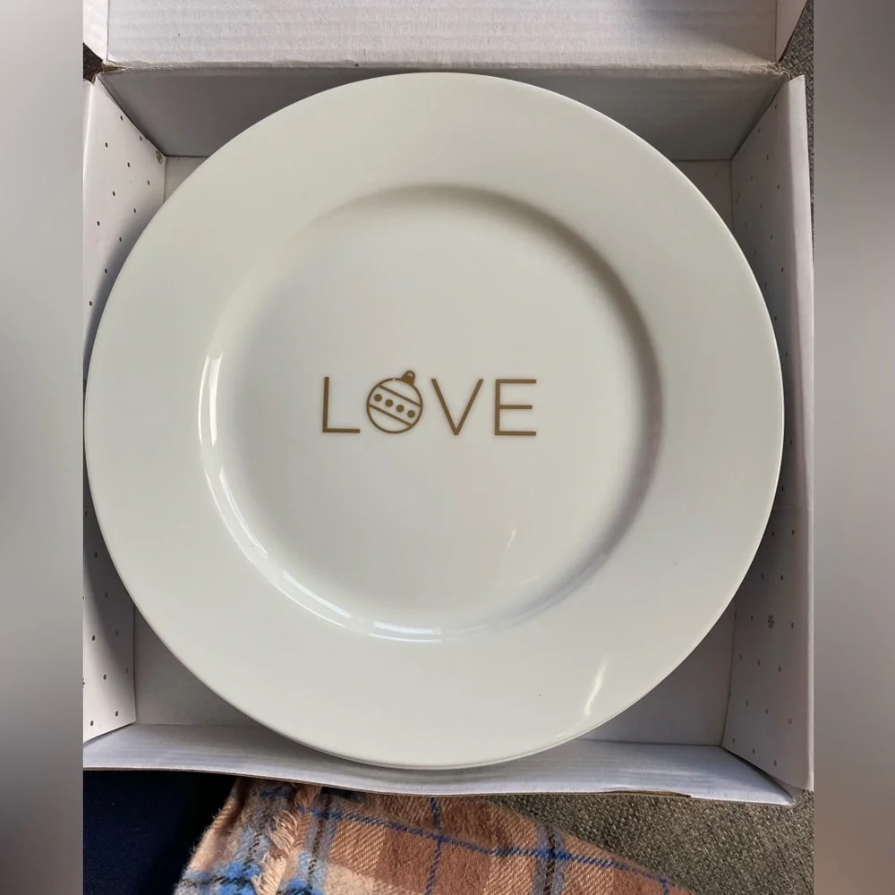 Crate&Barrel perfect box
